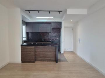 Foto 01 · Apartamento com 78m², 3 dormitórios (1 suíte), varanda grill e 2 vagas cobertas em andar alto com so