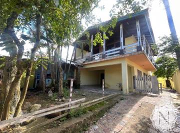 Casa · 199m² · 4 Quartos · 3 Vagas · Sobrado à venda com 4 quartos no bairro Suarão 