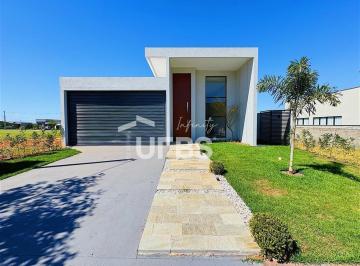 Casa · 180m² · 3 Quartos · 2 Vagas · Terras Alpha 1 - Casa de Condomínio 3 quartos