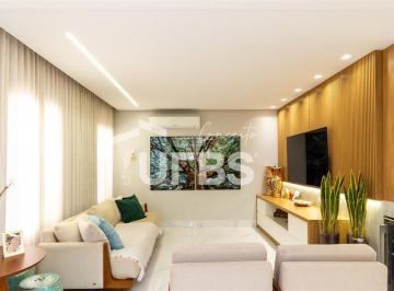 Casa · 260m² · 3 Quartos · 2 Vagas · Ilhas de Malta - Sobrado 3 quartos, sendo 3 suítes
