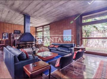 1 · Casa com 330 m², 5 quartos sendo 3 suítes à venda no bairro Alto de Pinheiros.