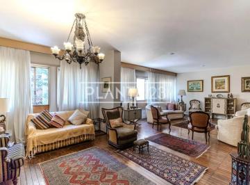 1 · Apartamento com 230 m², 3 quartos sendo 1 suíte à venda no bairro Higienópolis.