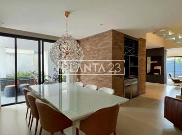 1 · Casa com 415 m², 4 quartos sendo 4 suítes à venda no bairro Jardim Paulista.