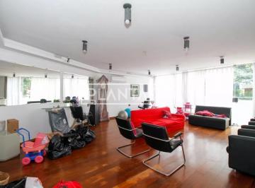 1 · Casa com 400 m², 7 quartos sendo 1 suíte à venda no bairro Sumarezinho.
