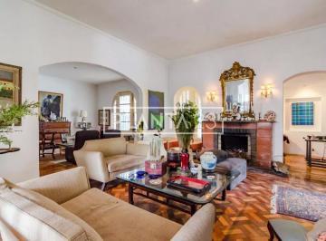 1 · Casa com 320 m², 4 quartos sendo 2 suítes à venda no bairro Vila Madalena.