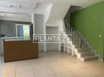 1 · Casa com 220 m², 3 quartos sendo 1 suíte à venda no bairro Vila Gertrudes.