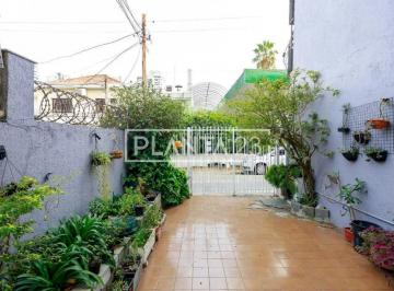1 · Casa com 160 m², 2 quartos sendo 0 suíte à venda no bairro Jardim das Acacias.