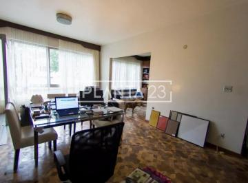 1 · Casa com 270 m², 3 quartos sendo 1 suíte à venda no bairro Alto de Pinheiros.