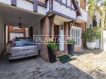 1 · Casa com 260 m², 4 quartos sendo 1 suíte à venda no bairro Jardim Paulistano.