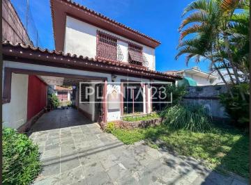1 · Casa para reforma com 405 m², com 4 quartos sendo 2 suítes à venda no bairro Jardim Prainha.