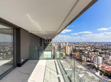 Apartamento · 275m² · 3 Quartos · 4 Vagas · Cobertura no 30 andar, 3 suítes, no Água Verde