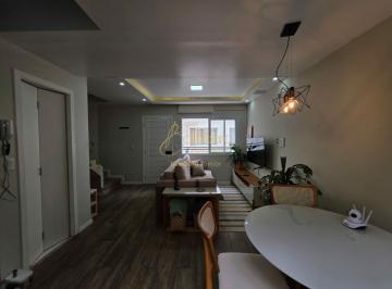 Casa · 68m² · 2 Quartos · 2 Vagas · Sobrado em Condomínio excelente localização