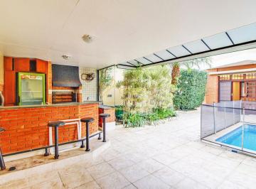 Casa · 447m² · 4 Quartos · 3 Vagas · Casa na Granja Julieta, com 4 dormitórios sendo 3 suítes, 2 vagas, lazer