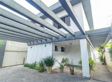 Casa · 266m² · 4 Quartos · 4 Vagas · Casa residencial à venda em Moema Pássaros, com 266m², 4 Dorms Sendo 2 suítes, 4 vagas!