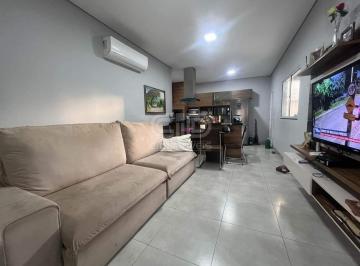 Casa · 68m² · 3 Quartos · 1 Vaga · Casa à Venda de 3 Quartos (1 Suíte) no Bairro Dom Bosco