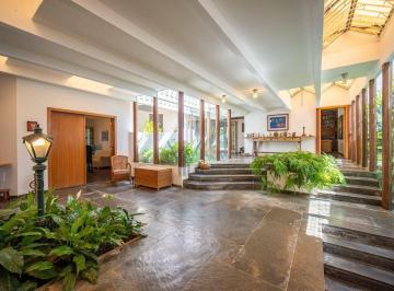57e894b5d0734343c0cdbe0fae77fc2c97f32ad9 · Casa 5 suítes à venda, 756 m² por R$ 2.300.000 - Chácara Eliana - Cotia/SP