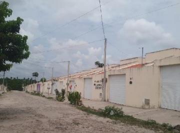 img0 · Oferta com excelente localização — Casa no Carnaubal, Horizonte - CE, Nº 154, 2 quartos, 1 vaga, 115