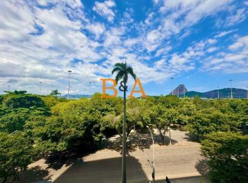 Apartamento · 32m² · 1 Quarto · B&amp;amp;A Vende Conjugado de frente com vista para a Praia do Flamengo - 32m²