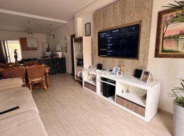 a33007ebc8c8e574e7554dbb123c6a0d69b105bf · Casa com 2 quartos  à venda, 98 m² por R$ 695.000 - Itaoca - Guararema/SP