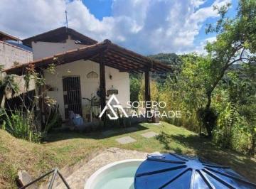 c5901f248adb1539fa357ed883d0ff7475236b54 · Casa com localização privilegiada no Portal da Fazendinha