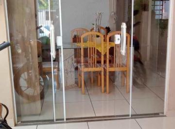 Casa · 209m² · 2 Quartos · 1 Vaga · Casa com 2 dorms, Vila Esperança, Pirassununga - R$ 180 mil, Cod: 10133040