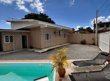 Casa · 110m² · 2 Quartos · 1 Vaga · Casa Alto Padrão com Piscina na Barra do Aririu em Palhoça/SC