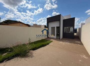 Casa · 80m² · 3 Quartos · 2 Vagas · Casa de 3 quartos, sendo 1 suíte no Bairro Tupanuara em São Joaquim de Bicas/MG