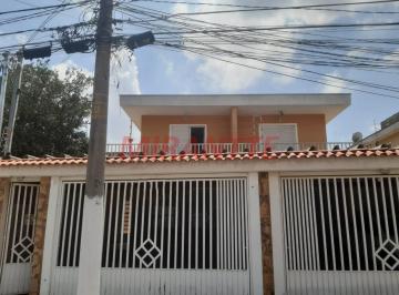 77545e63ce368f89e4989cde63120693.jpg · Sobrado de 142m² com 3 quartos