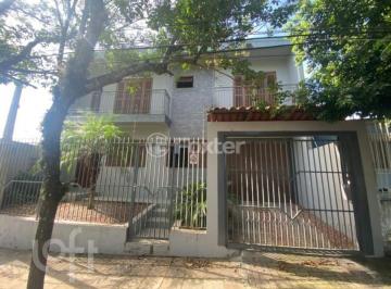 f2d5ed12 · Casa, 4 dormitórios, 199.89 m², em Rio Branco