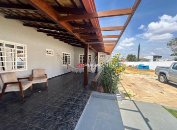 Casa de 3 quartos, Vicente Pires · RUA 8 Vicente Pires - Lote 740 m2 NASCENTE - 3 Quartos - Quintal + Piscina