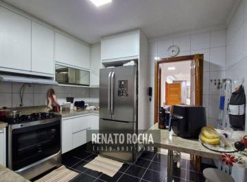Casa de 3 quartos, São Paulo · Sobrado com 3 quartos (1 suíte) e 2 vagas à venda no Butantã - Próximo ao Portão 3 da USP.