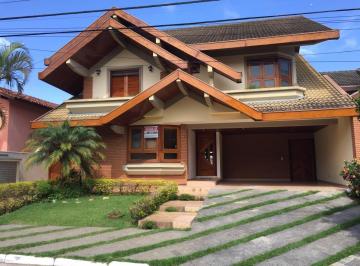 5b46070ead197c61179e71ca7cb6f19afd569c7d · Casa Ampla em Condomínio | 3 Suítes | Piscina e Espaço Gourmet | 329m² Construídos