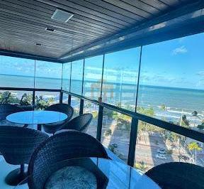 Apartamento · 300m² · 3 Quartos · 4 Vagas · 
                                Cód: 466 -Apto à beira mar de Boa Viagem com 300m² 4 suites e 4 vag