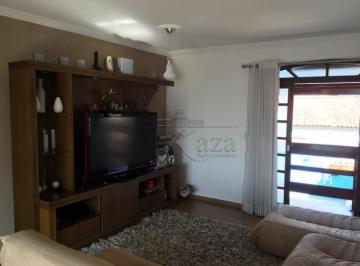 Casa · 614m² · 4 Quartos · 6 Vagas · Oportunidade - Casa Sobrado Comercial- Jardim das Industrias - 4 Dormitórios - 614m².