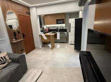 Apartamento de 2 quartos, Santos · Apartamento Reformado á uma quadra da praia com 2 Quartos.