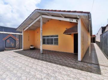 Casa de 7 quartos, Itanhaém · Casa com 244 m² e 7 quartos à venda em Itanhaém