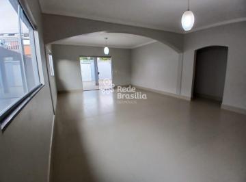 Casa · 275m² · 4 Quartos · 7 Vagas · CASA IAPI REFORMADA GUARA DF NÃO ACEITA FINANCIAMENTO NÃO ACEITA FGTS