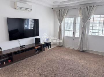 Casa · 380m² · 5 Quartos · 6 Vagas · CASA SOBRADO NA QE 26 DO GUARÁ 2 BRASÍLIA ACEITA FINANCIAMENTO FGTS AVALIA PERMUTA TROCA