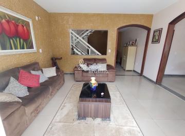 Casa · 250m² · 4 Quartos · 4 Vagas · Casa com 4 quartos à venda Sobradinho DF alto padrão sobrado não aceita financiamento FGTS avalia pe