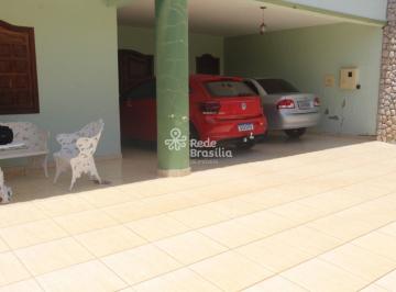 Casa · 250m² · 4 Quartos · 3 Vagas · Casa com 4 quartos a venda Taguatinga Norte aceita financiamento fgts avalia permuta troca