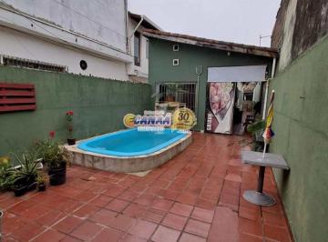 Casa de 2 quartos, Mongaguá · Casa térrea com piscina a venda na praia de Mongaguá!