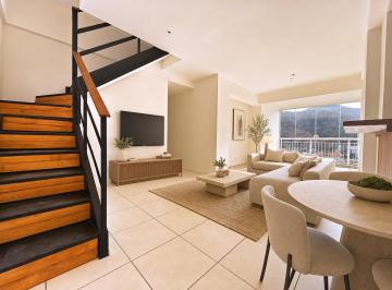 Apartamento de 3 quartos, Petrópolis · Cobertura dentro de condomínio no centro de Itaipava
