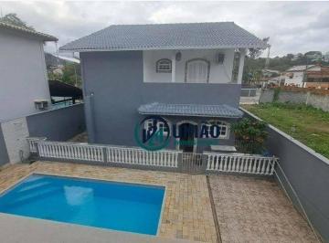 0c45e72ae6ccdf2b255be82f7e23ddd4be85f4bd · Casa duplex com 3 dormitórios ( entre Trevo e entrada de Camboinhas)