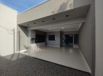 Casa de 3 quartos, Rio Verde · Casa à Venda no Ataídes II | 110 m², 3 Quartos (1 Suíte) e Garagem Coberta p/ 2 Carros.