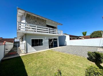 Foto 01 · Casa à venda no bairro Fátima, Joinville - SC. Excelente casa, com fino acabamento, 226m2 de área co