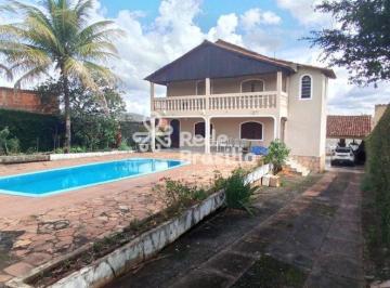 Casa · 350m² · 5 Quartos · 4 Vagas · Excelente casa no Setor de Mansões - RA XXVI Sobradinho II