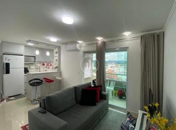 Apartamento · 75m² · 2 Quartos · 1 Vaga · Apartamento 2 quartos com suíte e 75m² - Centro
