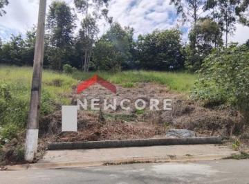 Terreno en Venda  Condomínio Villa Verde Bragança · Lote em  Rua Araponga - Condomínio Villa Verde Bragança - Bragança Paulista/SP