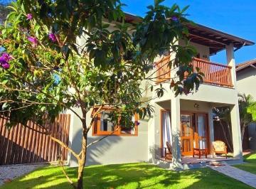 Casa · 150m² · 3 Quartos · 2 Vagas · Casa à Venda em Arraial d'Ajuda: 3 Dorms, 150m², R$1.700.000