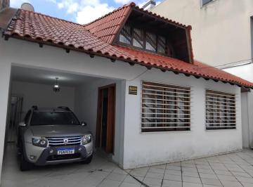 202603141002538891.jpg · Casa para Venda em Curitiba, Novo Mundo, 4 dormitórios, 2 banheiros, 2 vagas